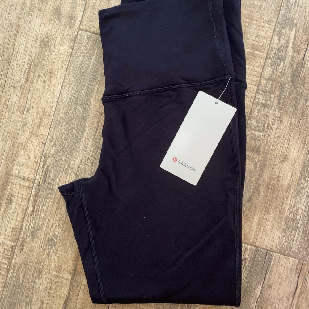Lululemon Wunder Lounge SHR Tight NWT